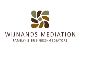 Wijnands mediation logo bruine tekst